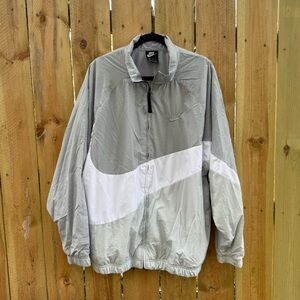 Nike Men's Windbreaker in Gray and White